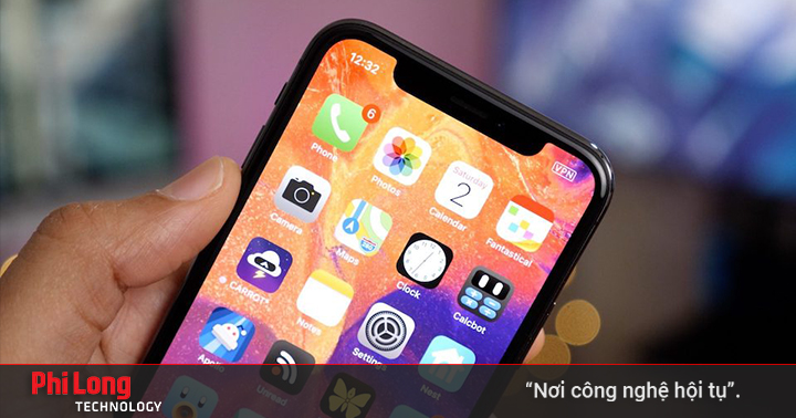 LG không thể cung cấp đủ số lượng màn OLED cho iPhone X, cuộc