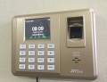 Máy chấm công ZKTECO FP-100TA (vân tay+ thẻ từ+ tích hợp WIFI)