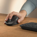 Chuột Không Dây Logitech Signature Comfort M840L Graphite (Bluetooth, 4000 DPI, Quiet Clicks, Pin AA)