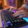 Bàn Phím Cơ Gaming Logitech G512 X 75 TMR Black (USB-C, Rapid Trigger, 8 kHz, Dual Swap, LIGHTSYNC RGB)
