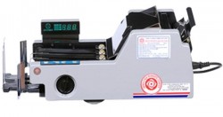 Máy đếm tiền xinda super bc - 28f (bang tai dai, 2 man hinh hien thi)