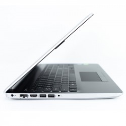 LAPTOP HP 15 - DA0033TX 4ME73PA (Core i5-8250U, Ram 4GB, HDD 1TB, Màn hình 15.6", VGA 2GB, WIN 10)