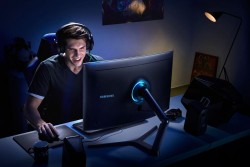 Màn hình cong Gaming 32" SAMSUNG LC32HG70QQEXXV, Quantum Dot, 2K, HDR, 144Hz, 1Ms, Black