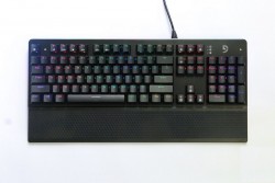 Bàn phím cơ Fuhlen Subverter RGB 104 key