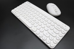 Bàn phím + chuột không dây Newmen K928 màu trắng