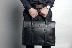 Túi da bò đựng laptop chính hãng laforce cao cap nap gap tla713-5-d