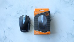 Chuột không dây NEWMEN F368 1000DPI màu đen viền xanh, 1 pin AA