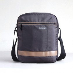 Túi đeo chéo đựng laptop dtbg d8056w (13 inch)