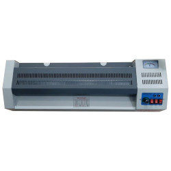 Máy Ép Nhựa Plastic BOSSER DYNAMIC 330LED (A3, 4 Rulo)