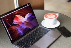 MACBOOK PRO 13.3 INCH 256GB 2017 (MPXT2)